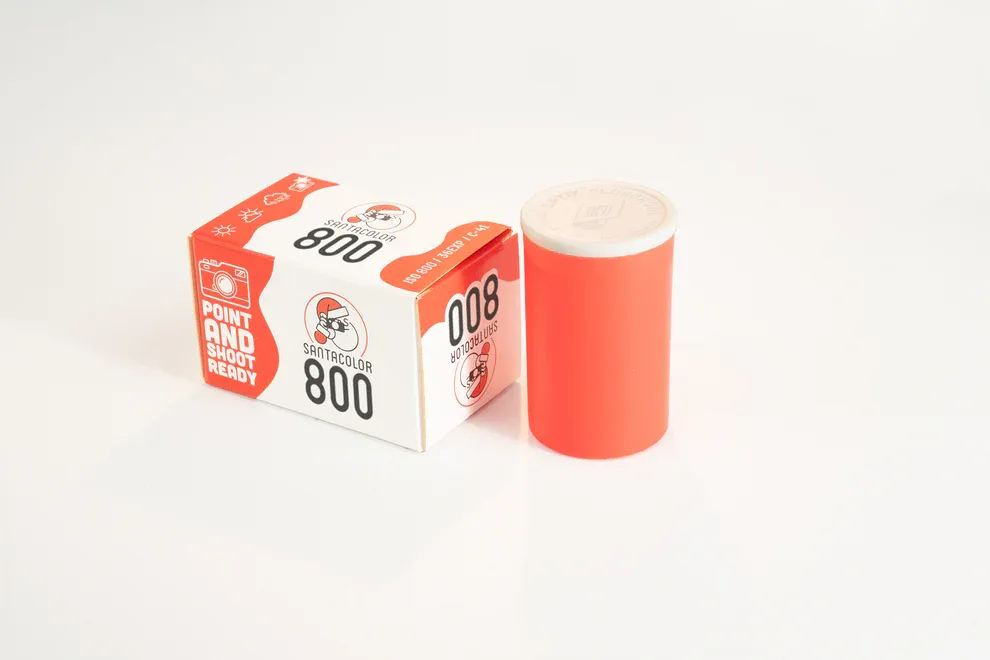 Nowy film - SantaColor 800