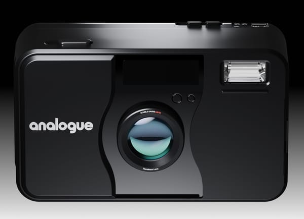 Premiera analogue aF-1 opóźniona